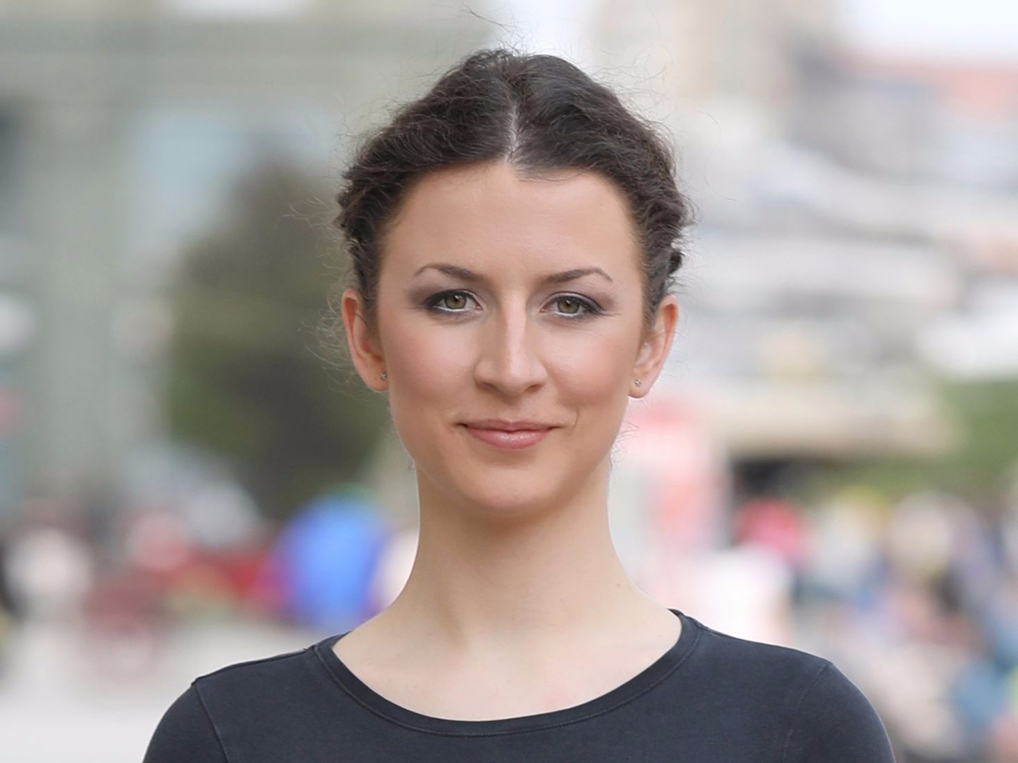 Portret za cv stjuardese